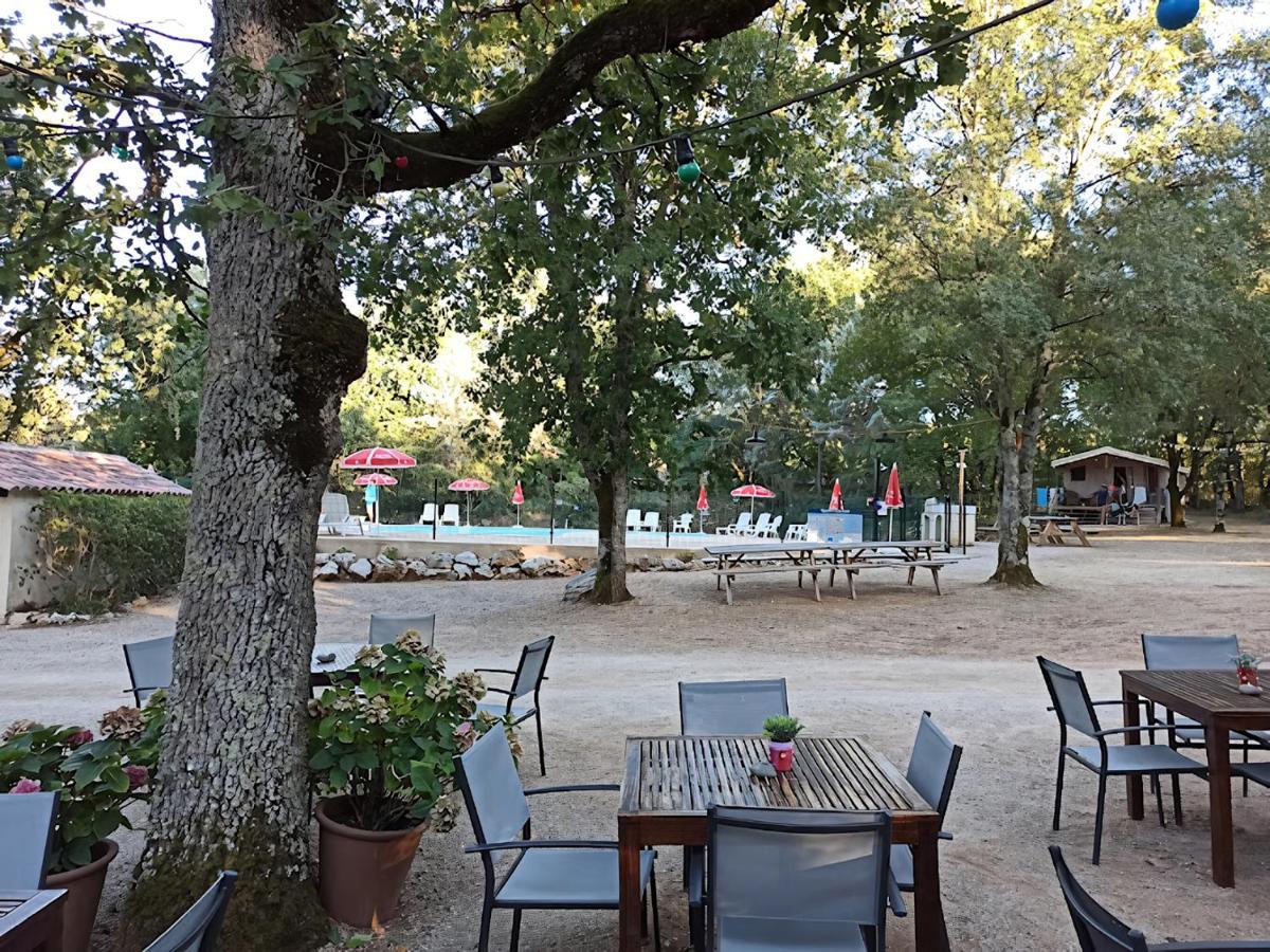 Lodges Du Bois Dodo - Ancien Camping De Bois Redon Septfonds Dış mekan fotoğraf
